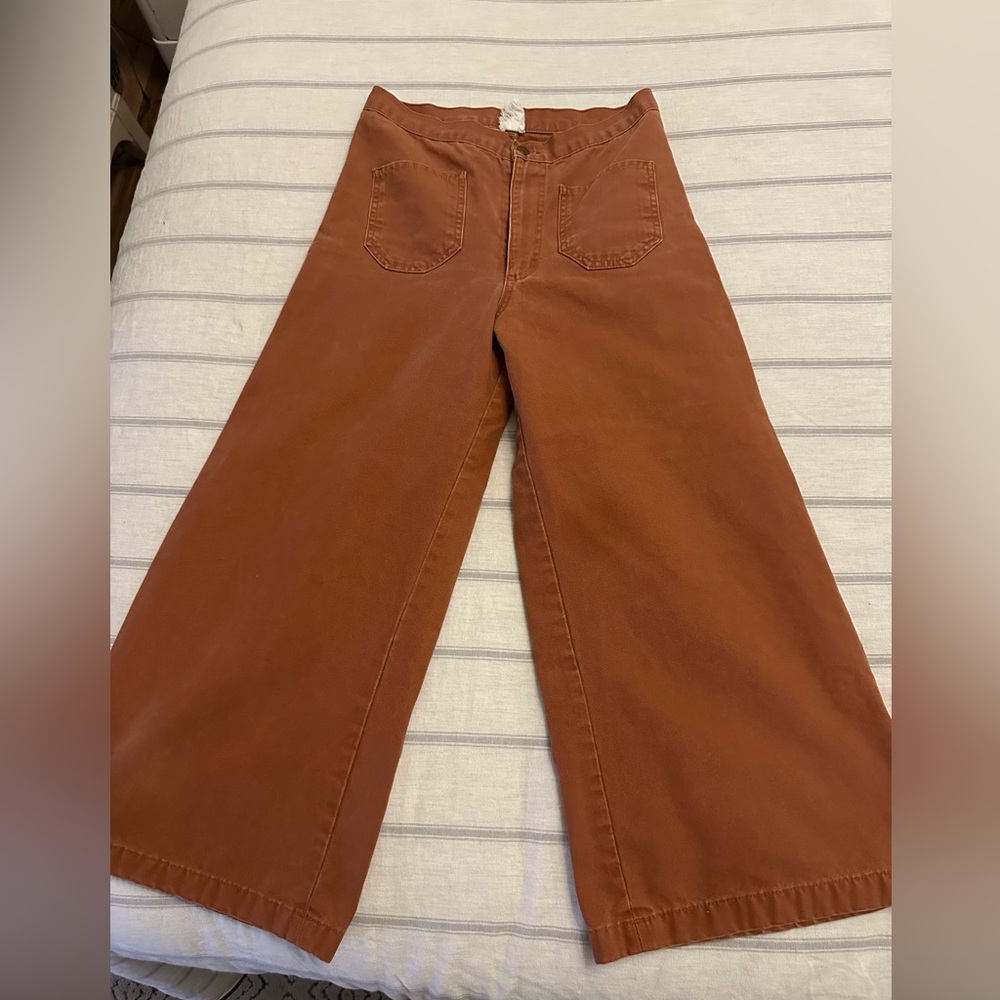 Lykke Wullf Sandi Pant in Rust Wide-Leg Cropped Canvas Pants